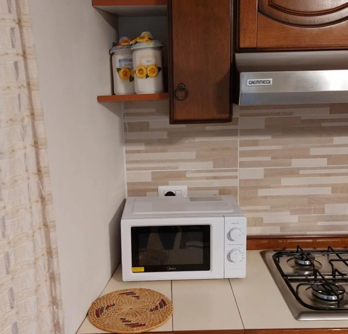 Apartament Casa Vacanze Lina San Mauro Castelverde 0*,  Włochy